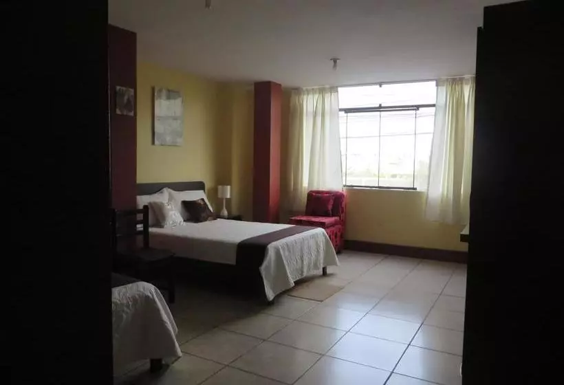 تختخواب و صبحانه Apartments & Rooms Helena