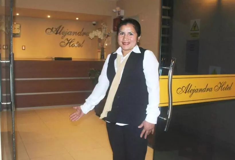 ホテル Alejandra