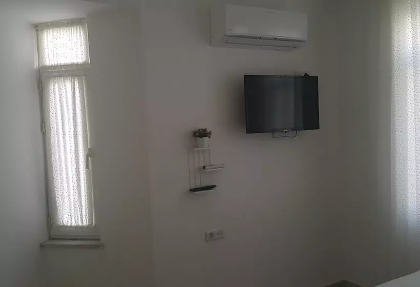 Hotel Anna Apart