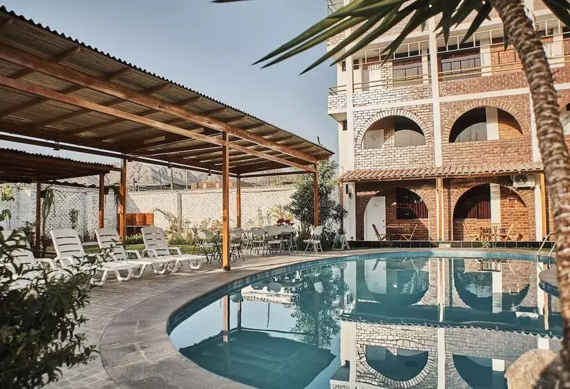 Hotel Bris