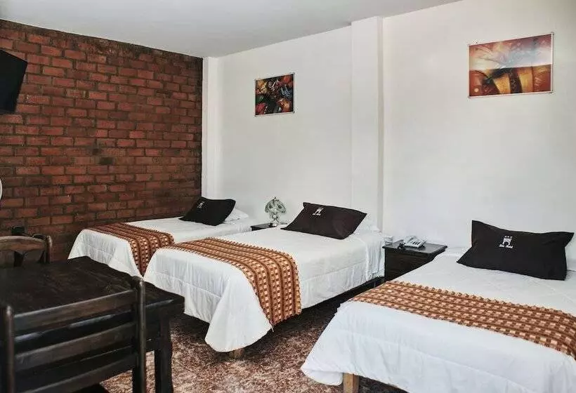 Hotel Bris