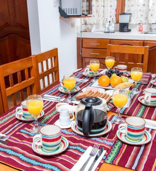 בית מלון כפרי & Bungalows Villa Valencia