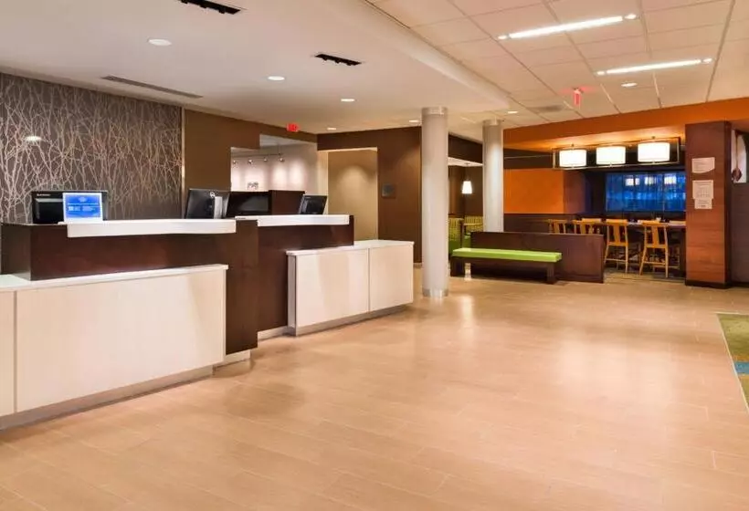 هتل Fairfield Inn & Suites By Marriott Utica