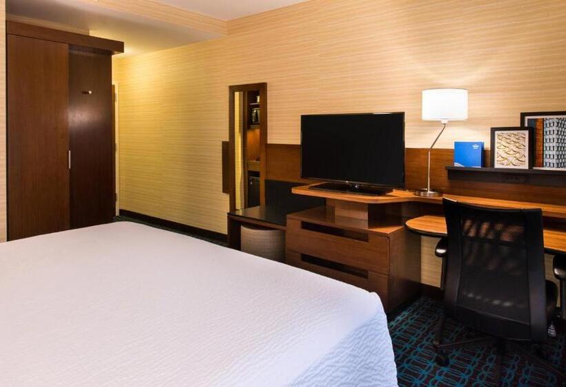 Отель Fairfield Inn & Suites By Marriott Utica