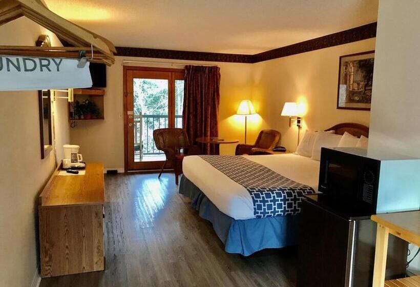 فندق Four Seasons Inn