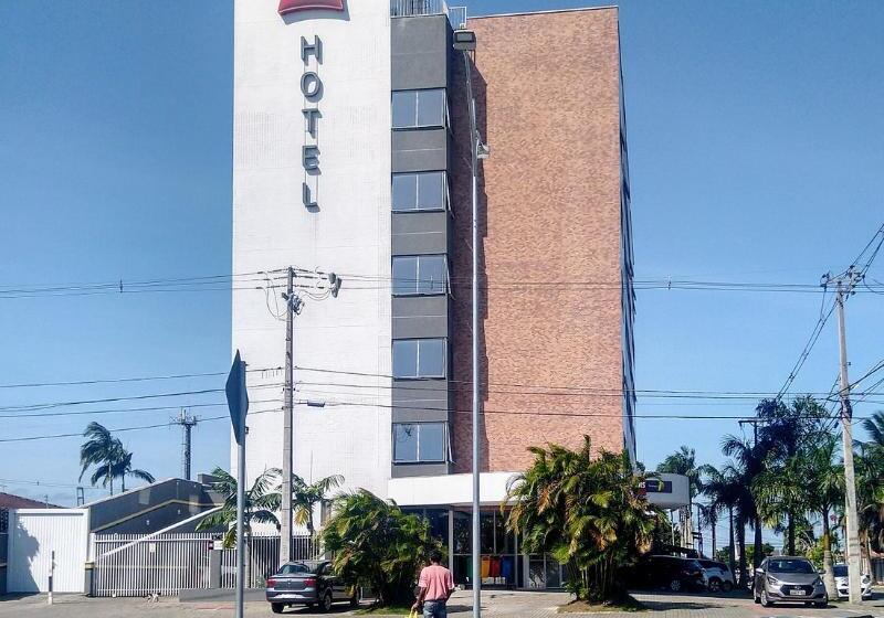 ホテル Ibis Paranagua