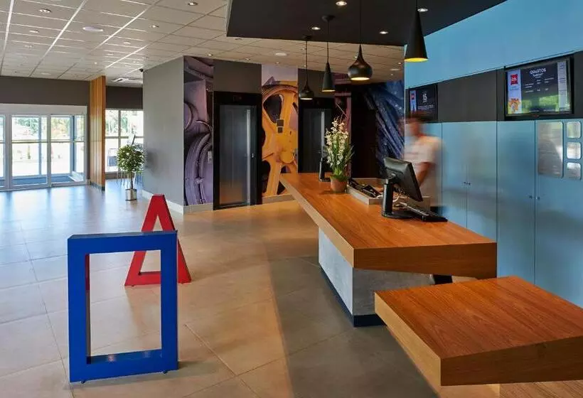 ホテル Ibis Rio Branco