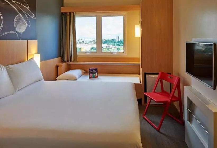 ホテル Ibis Rio Branco