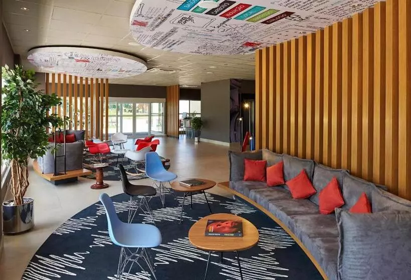 ホテル Ibis Rio Branco