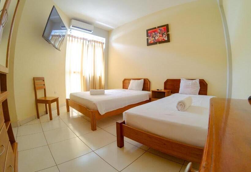 בית מלון כפרי Jhor Bush