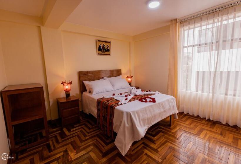 Отель Quechua Hostal Recoleta