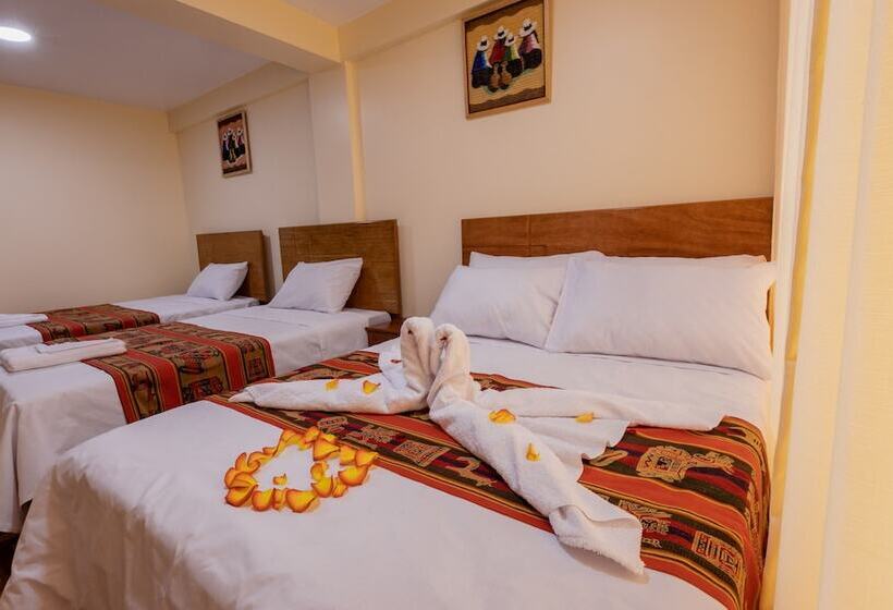 Отель Quechua Hostal Recoleta