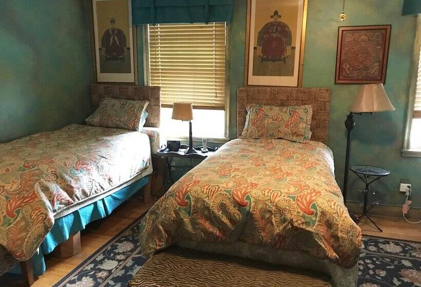 בית מלון כפרי Trade Winds Bed And Breakfast