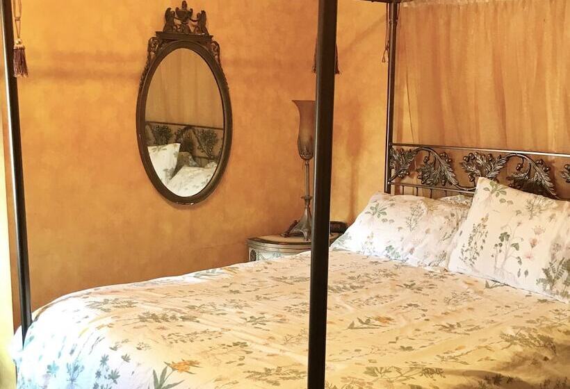 בית מלון כפרי Trade Winds Bed And Breakfast