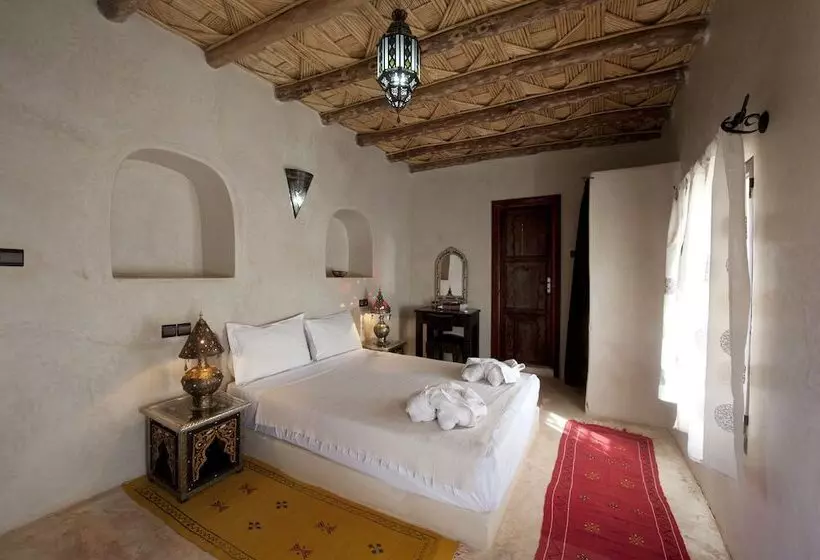 پانسیون Kasbah La Cigogne