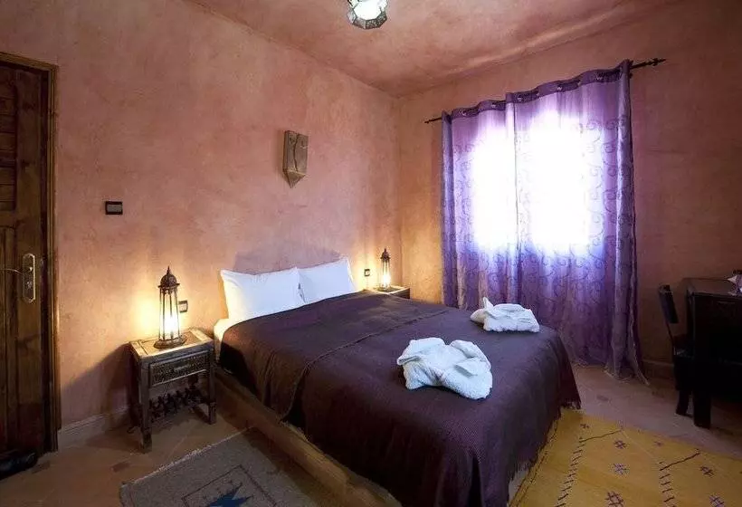پانسیون Kasbah La Cigogne