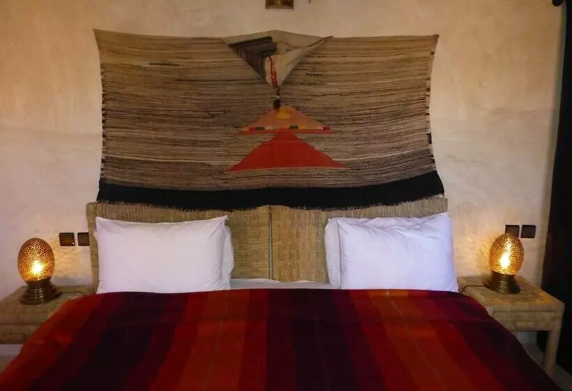 پانسیون Kasbah La Cigogne
