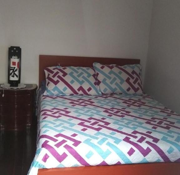 تختخواب و صبحانه Angie`s House