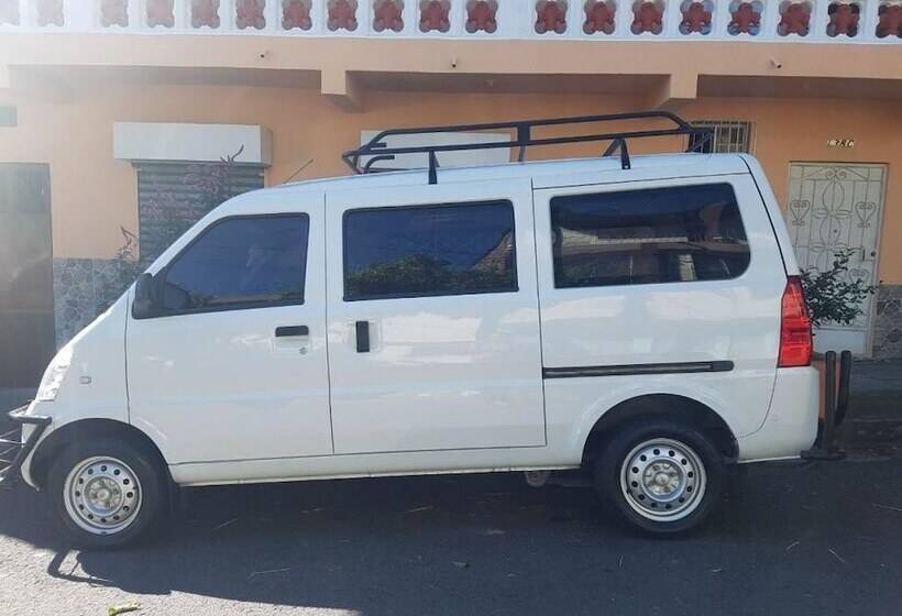 ベッドアンドブレックファースト Hostal El Auqui