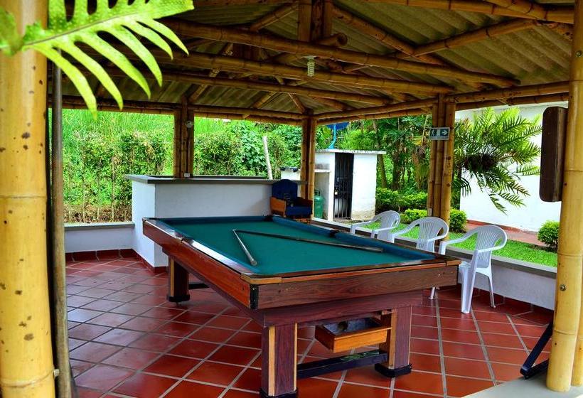 هتل Finca  La Nueva Carmelita