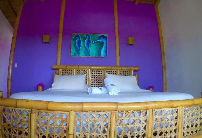 ホテル Bamboo Lodge