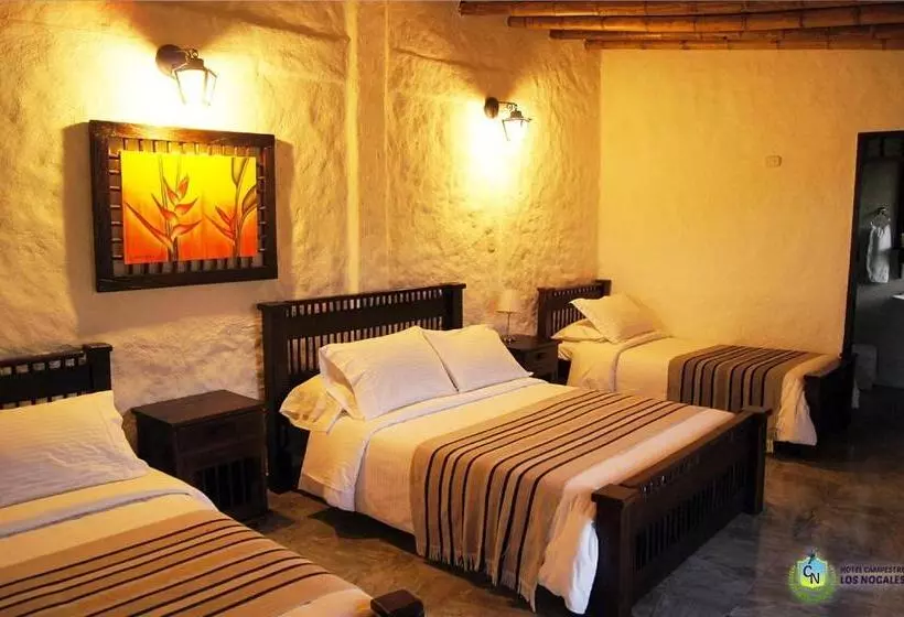 ホテル Campestre Los Nogales