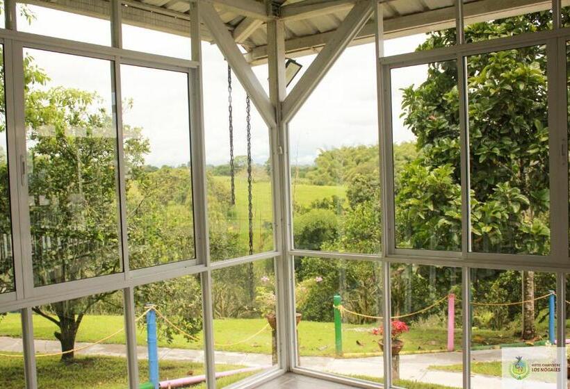 Hotel Campestre Los Nogales