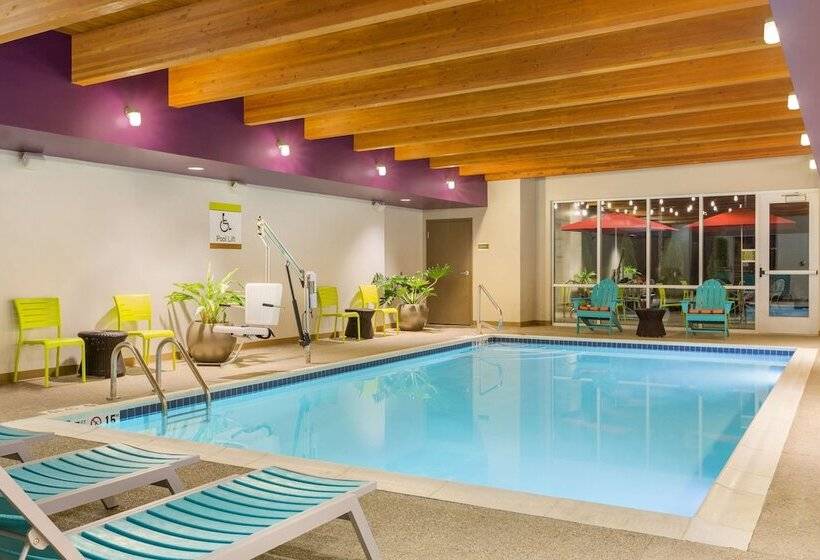 호텔 Home2 Suites By Hilton Youngstown West/austintown