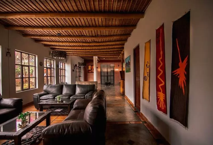 ホテル La Estancia Chincha