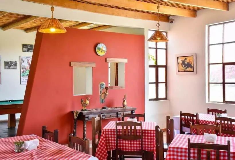 ホテル La Estancia Chincha