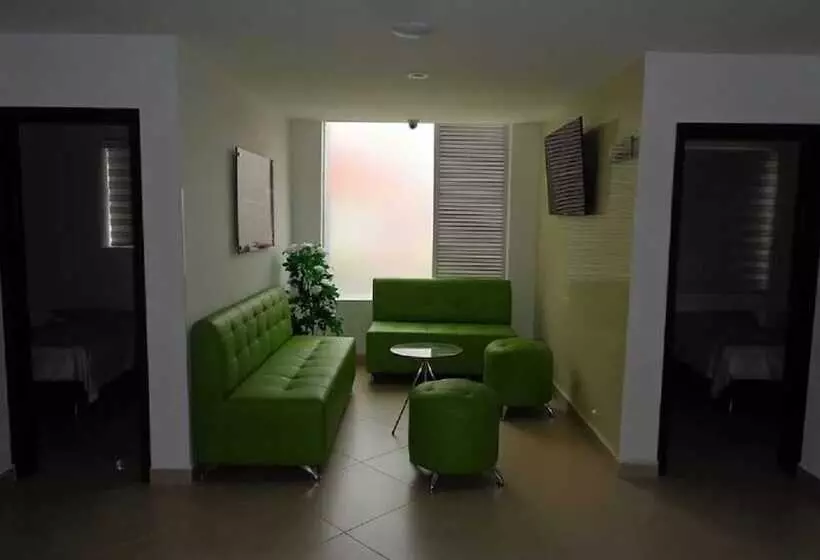 هتل La Pera