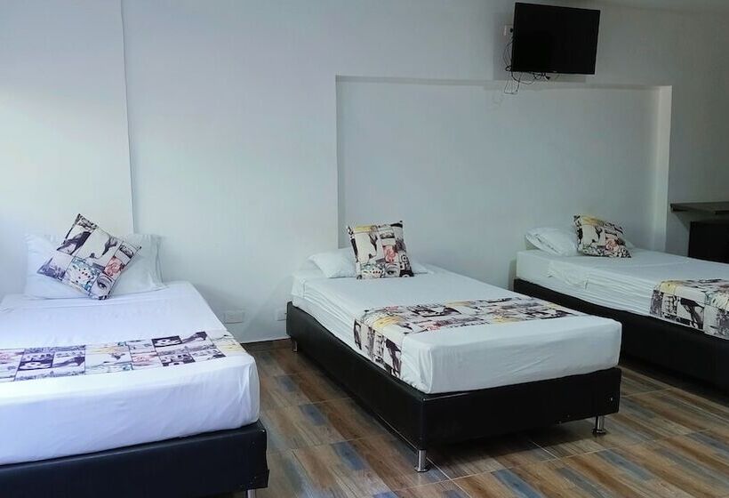 בית מלון כפרי Palmas Del Estadio