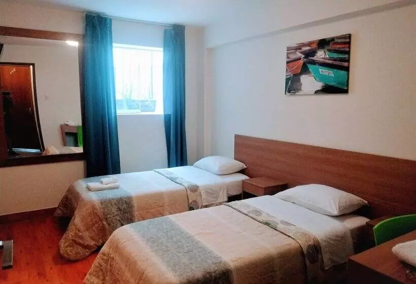 Hotel Paris Lima
