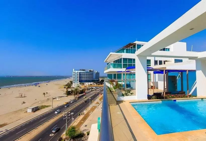 Hotelli Summer Frente Al Mar