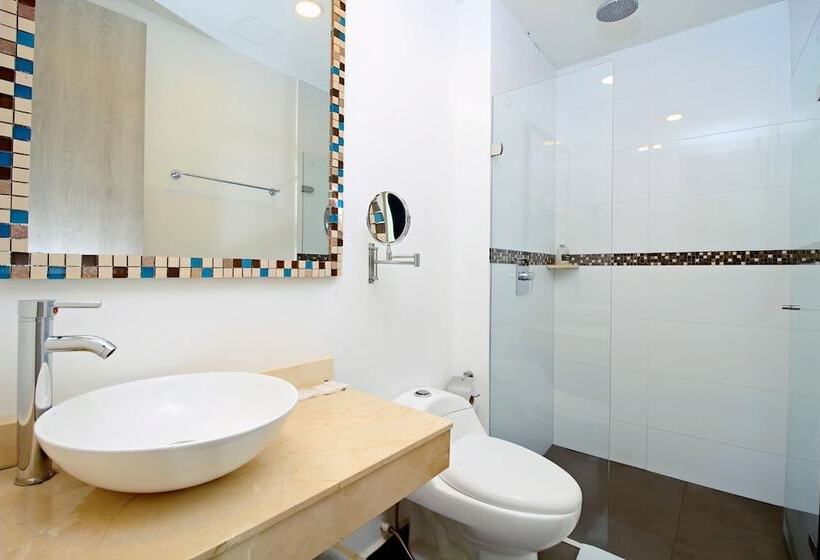 هتل Summer Frente Al Mar