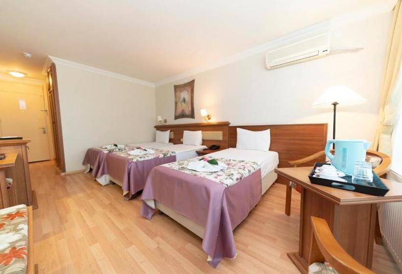 בית מלון כפרי Troia Tusan