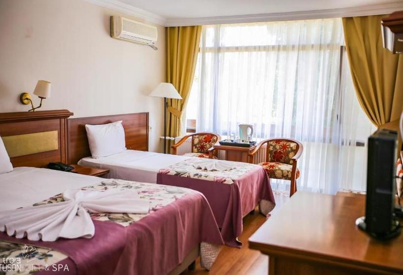 בית מלון כפרי Troia Tusan