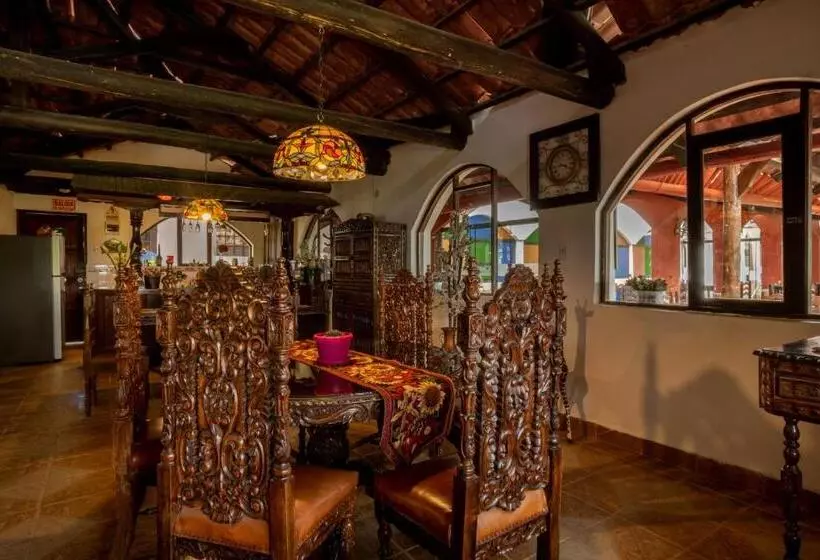 هتل Villa De Paris