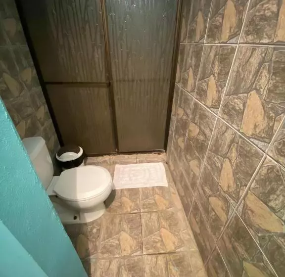 ペンション Cabinas La Casona Del Pirata