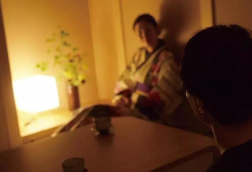 旅館 Yokote Onsen Hotel Plaza Geihin