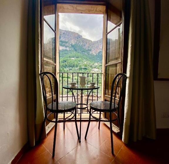 Hostal Villa Verde Adults Only