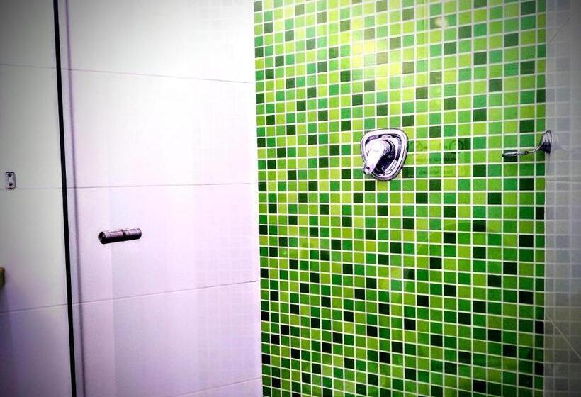 בית מלון כפרי Casimena