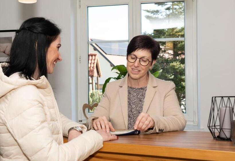 酒店 Garni Thermenglück