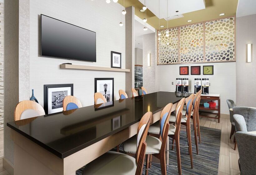 Hotel Hampton Inn By Hilton Wilmington Downtown