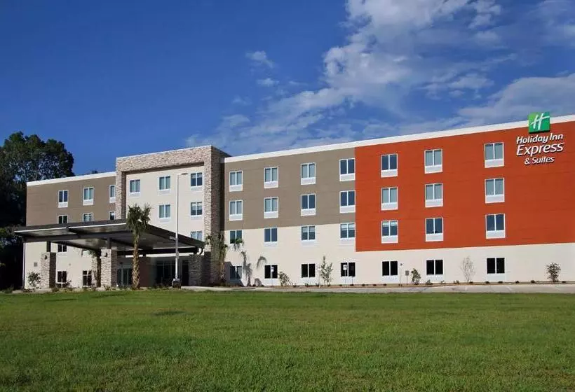 هتل Holiday Inn Express & Suites Columbus North By Ihg