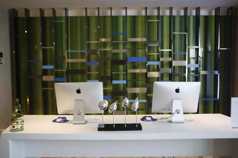 ホテル Holiday Inn Express Yingkou Onelong Plaza, An Ihg
