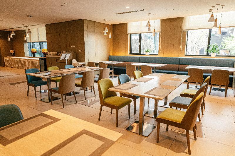 호텔 Holiday Inn Express Yingkou Onelong Plaza, An Ihg