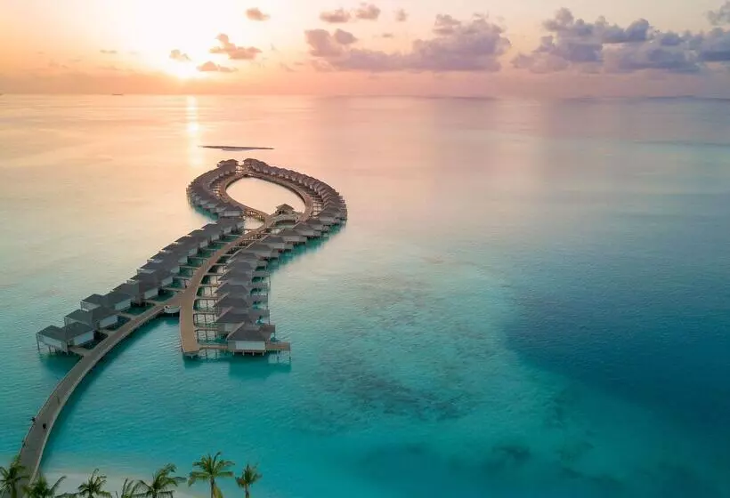 هتل Kandima Maldives