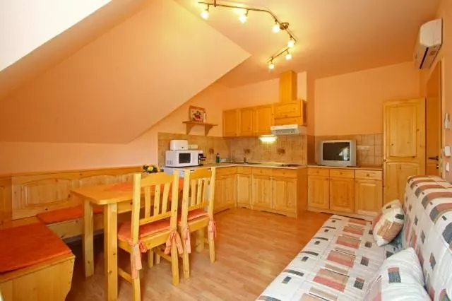 ホテル Levendula Apartman