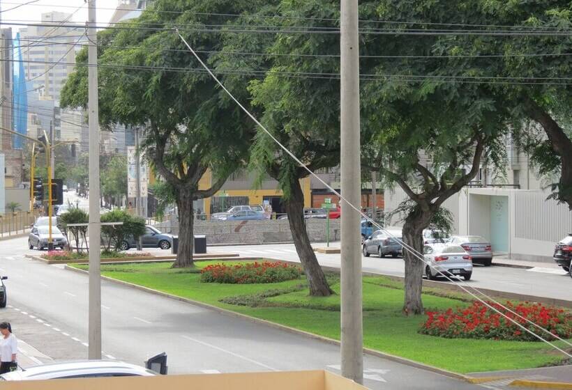 Szálloda Miraflores Inn